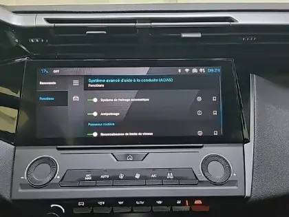 Photo 24 Peugeot 308  BlueHDi 130ch S&S EAT8