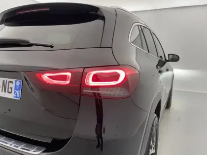 Photo 31 Mercedes GLA  200 d 8G-DCT