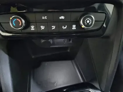 Photo 27 Opel Corsa  1.2 Turbo 100 ch BVM6