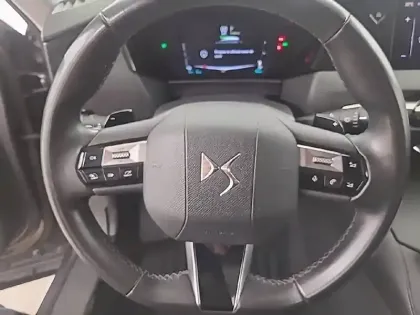 Photo 29 DS DS 4  Hybride E-Tense 225 EAT8