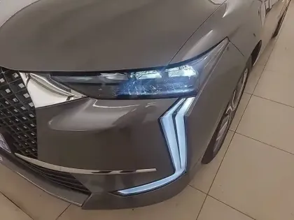 Photo 36 DS DS 4  Hybride E-Tense 225 EAT8