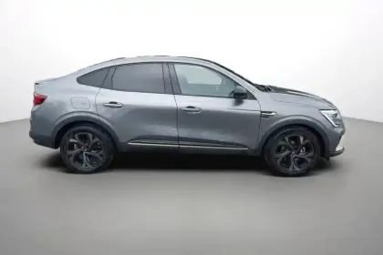 Photo 6 Renault Arkana  E-Tech hybride 145 - 22