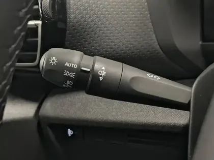 Photo 19 Citroën C4 e- 156 ch autonomie étendue