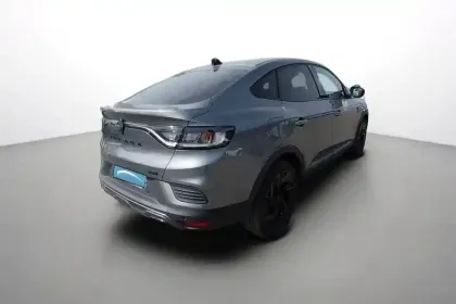 Photo 5 Renault Arkana  E-Tech full hybrid 145 GSR2