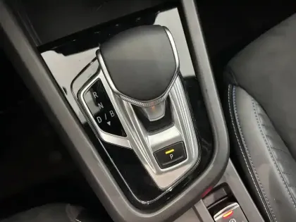 Photo 21 Renault Arkana  E-Tech full hybrid 145 GSR2