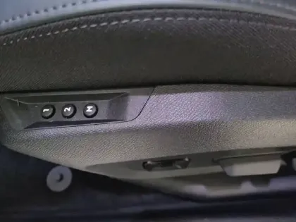 Photo 28 Citroën C5 aircross  Hybride 145 ch e-DCS6