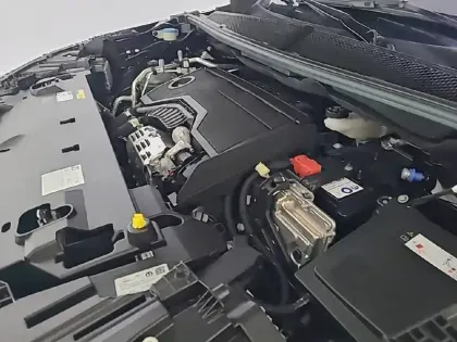 Photo 14 Citroën C5 aircross  Hybride 145 ch e-DCS6