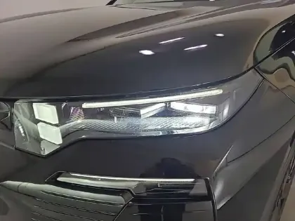 Photo 15 Citroën C5 aircross  Hybride 145 ch e-DCS6