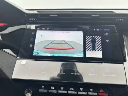 Photo 25 Peugeot 308  PureTech 130ch S&S EAT8