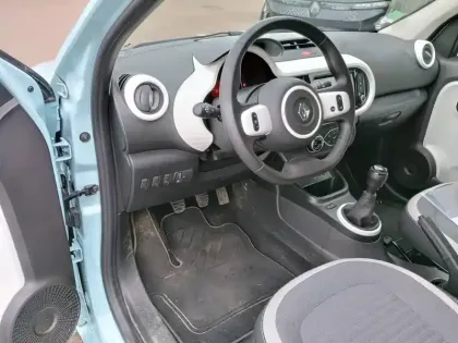 Photo 10 Renault Twingo  III SCe 65