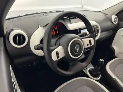 Photo 35 Renault Twingo  III SCe 65