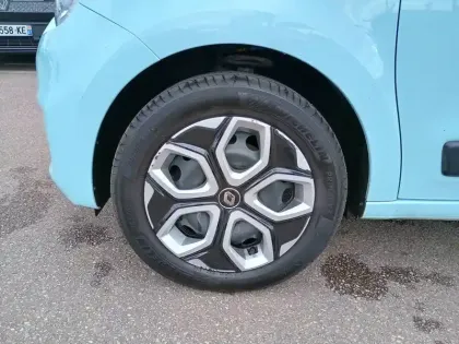 Photo 17 Renault Twingo  III SCe 65