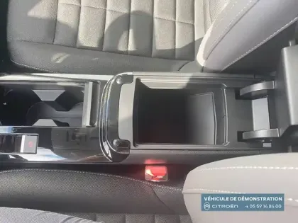 Photo 16 Citroën C4  Hybride 136 e-DCS6