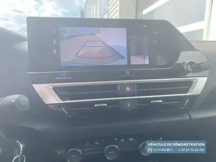 Photo 14 Citroën C4  Hybride 136 e-DCS6