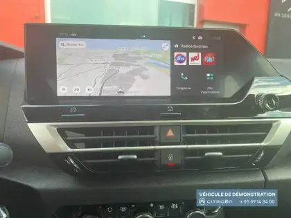Photo 12 Citroën C4  Hybride 136 e-DCS6