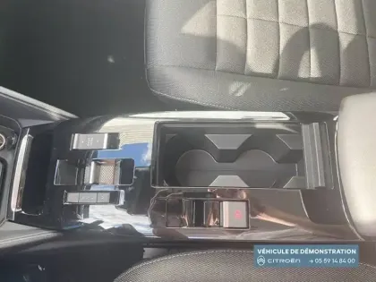 Photo 15 Citroën C4  Hybride 136 e-DCS6