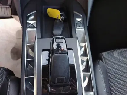 Photo 13 DS DS 3  BlueHDi 130 EAT8