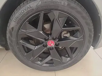 Photo 12 DS DS 4  Hybride E-Tense 225 EAT8