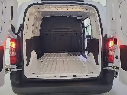 Photo 34 Citroën Berlingo  VAN M DIESEL 100 CH MANUELLE