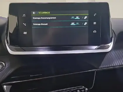 Photo 22 Peugeot 208  Electrique 50 kWh 136ch