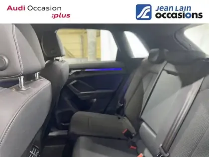 Photo 16 Audi Q3  35 TDI 150 ch