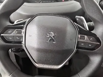 Photo 8 Peugeot Partner  FOURGON STANDARD 1000 KG BLUEHDI 130 S&S EAT8