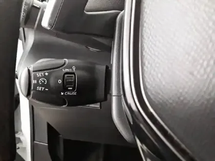 Photo 18 Peugeot Partner  FOURGON STANDARD 1000 KG BLUEHDI 130 S&S EAT8