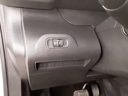 Photo 19 Peugeot Partner  FOURGON STANDARD 1000 KG BLUEHDI 130 S&S EAT8