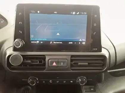 Photo 14 Peugeot Partner  FOURGON STANDARD 1000 KG BLUEHDI 130 S&S EAT8