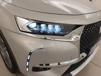 Photo 37 DS DS 7 DS7 Crossback Hybride E-Tense 300 EAT8 4x4