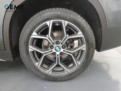 Photo 10 BMW X1  sDrive 18d 150 ch