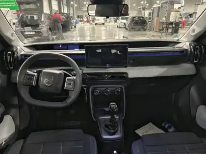 Photo 7 Citroën C3  Turbo 100 ch BVM6