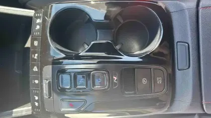 Photo 33 Hyundai Tucson  1.6 T-GDI 230 Hybrid BVA6