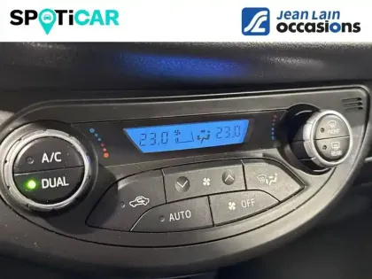 Photo 17 Toyota Yaris  Hybride 100h