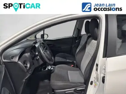 Photo 10 Toyota Yaris  Hybride 100h