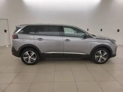 Photo 30 Peugeot 5008  PureTech 130ch S&S EAT8