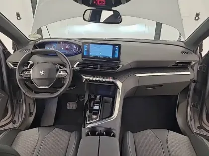 Photo 69 Peugeot 5008  PureTech 130ch S&S EAT8