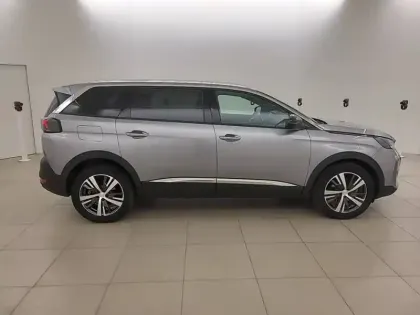 Photo 66 Peugeot 5008  PureTech 130ch S&S EAT8