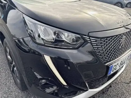 Photo 15 Peugeot 2008  BlueHDi 130 S&S EAT8