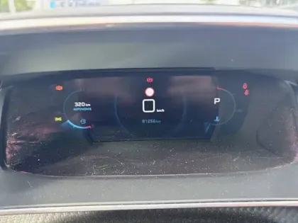 Photo 9 Peugeot 2008  BlueHDi 130 S&S EAT8