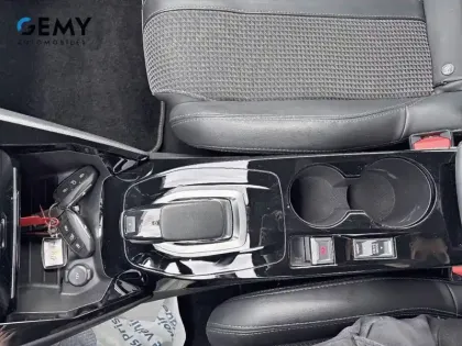 Photo 13 Peugeot 208  Electrique 50 kWh 136ch