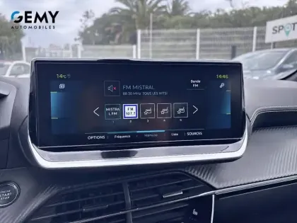 Photo 15 Peugeot 208  Electrique 50 kWh 136ch