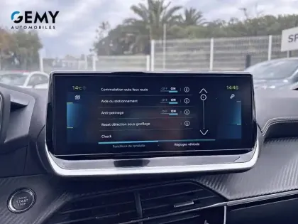 Photo 18 Peugeot 208  Electrique 50 kWh 136ch