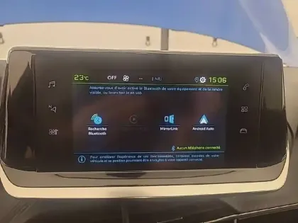 Photo 14 Peugeot 208  Electrique 50 kWh 136ch