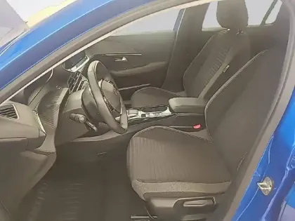 Photo 10 Peugeot 208  Electrique 50 kWh 136ch