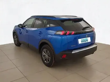 Photo 32 Peugeot 2008  PureTech 100 S&S BVM6