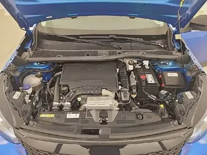 Photo 25 Peugeot 2008  PureTech 100 S&S BVM6