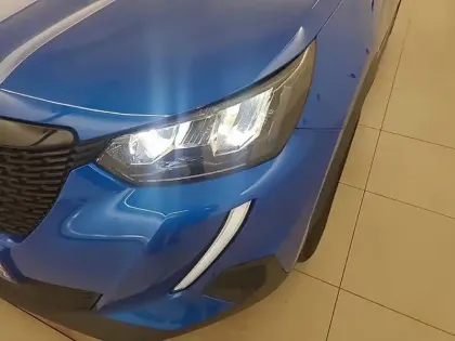 Photo 15 Peugeot 2008  PureTech 100 S&S BVM6