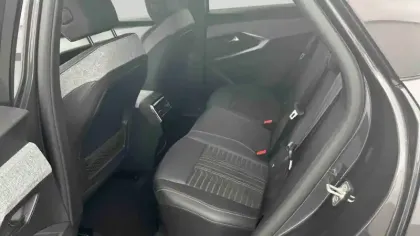 Photo 46 Peugeot 3008  Hybrid 145 e-DCS6