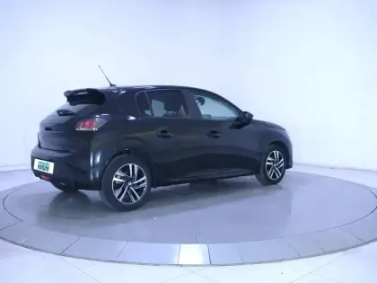 Photo 31 Peugeot 208  PureTech 100 S&S EAT8